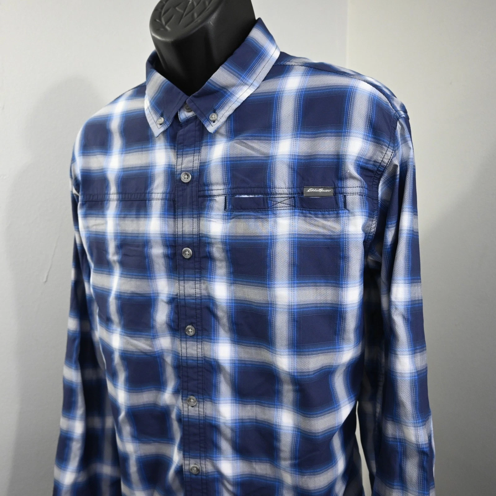 Eddie Bauer Button Up Mens XL Blue Plaid Long Sleeve Outdoor Hiking Shirt