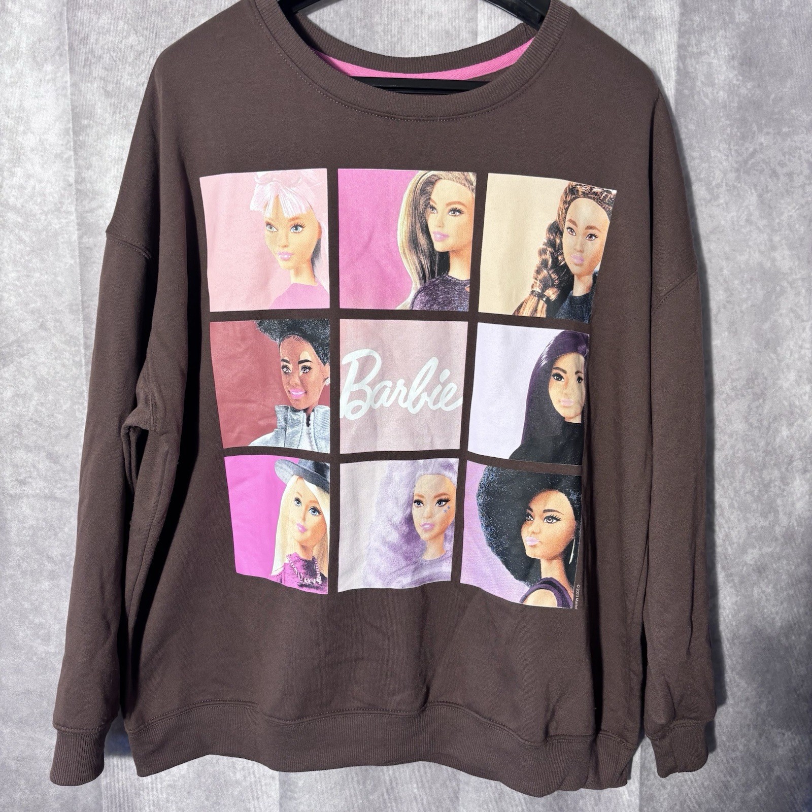 Barbie Graphic Sweatshirt Women's XXL Brown Hybrid Apparel S