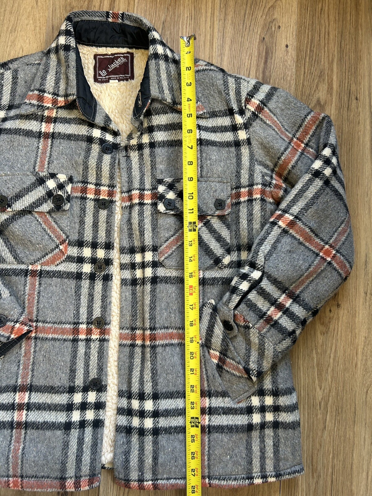 Picture 3 of 12