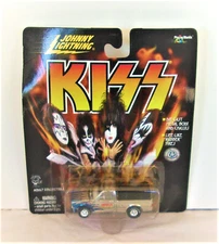 New 1999 Johnny Lightning KISS Trucks - 1991 GMC Syclone Chrome 1/64 423-00