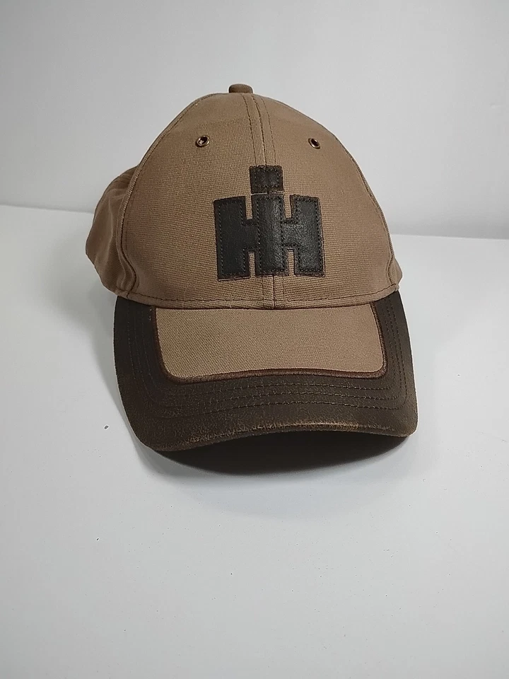 Gorra de béisbol ajustable Case iH Agriculture de lona y cuero CNH Foto 2 de 4