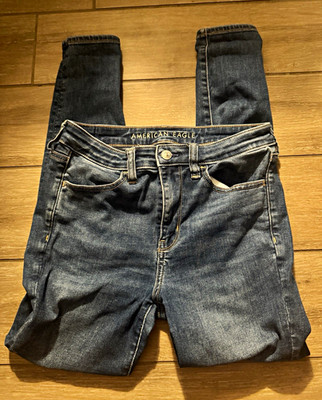 American Eagle Outfitters Next Level Stretch Dark Wash Skinny Jeans 6 Petite