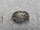 GRANDMA GRABE'S BEAUTIFUL VINTAGE STERLING SILVER SCROLL 1.83G RING SIZE 5