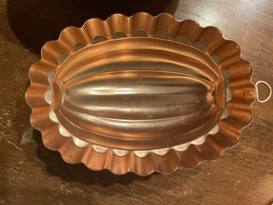 Set of 2 -EASTER Copper Jello  Molds Kitchen Farmhouse Vintage Egg Shape - Image 3 of 4