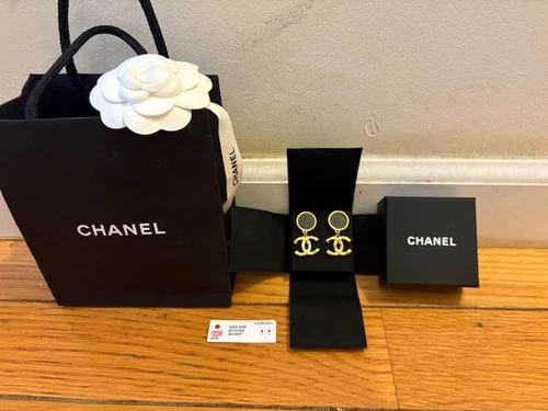 Authentic Chanel CC Logo Dangle Earrings, NWT, Receipt