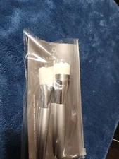 Cosmedix Skincare Brush Set - Cleansing Brush & Mask Applicator