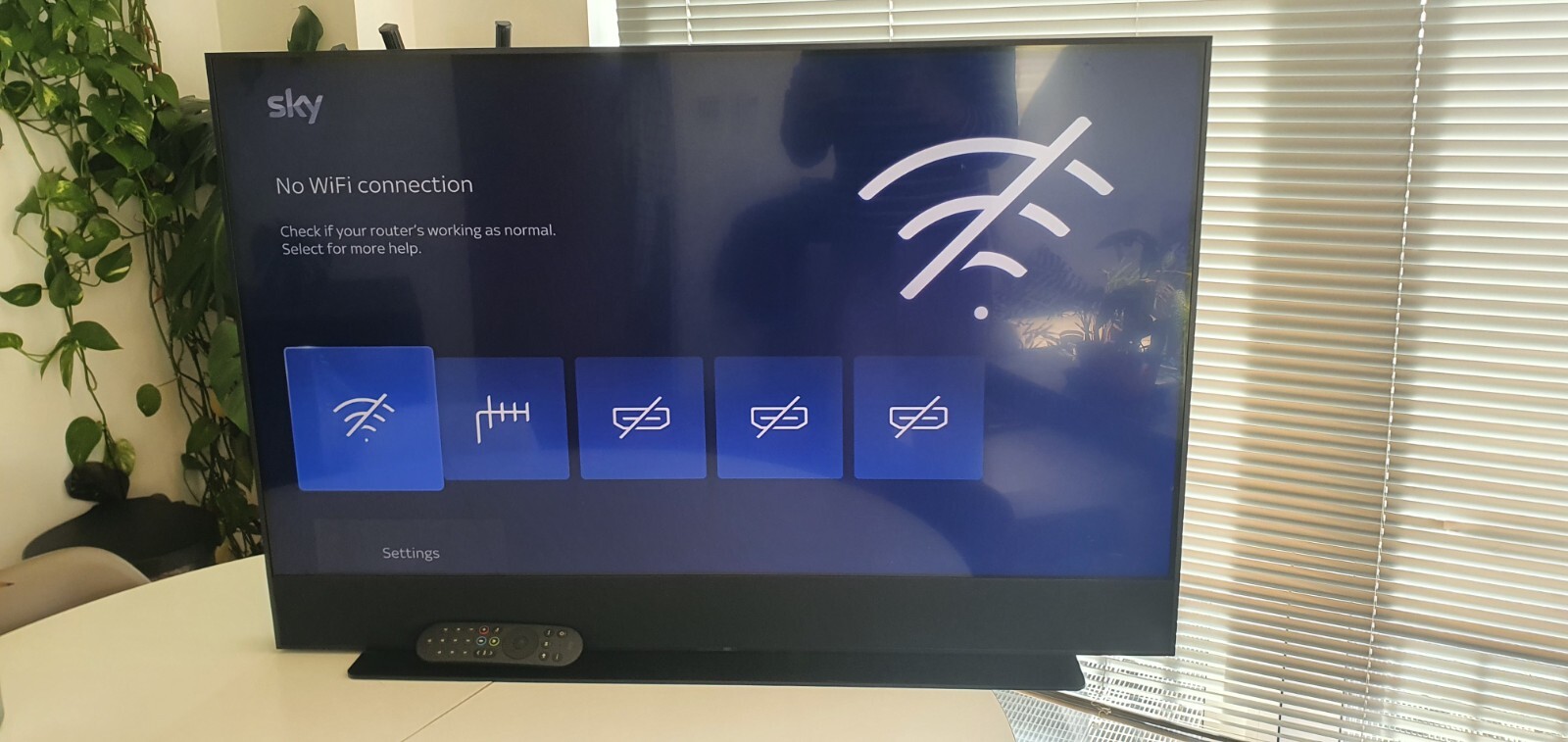 43 inch Sky Glass Smart TV Anthracite Black VGC No Subscription eBay