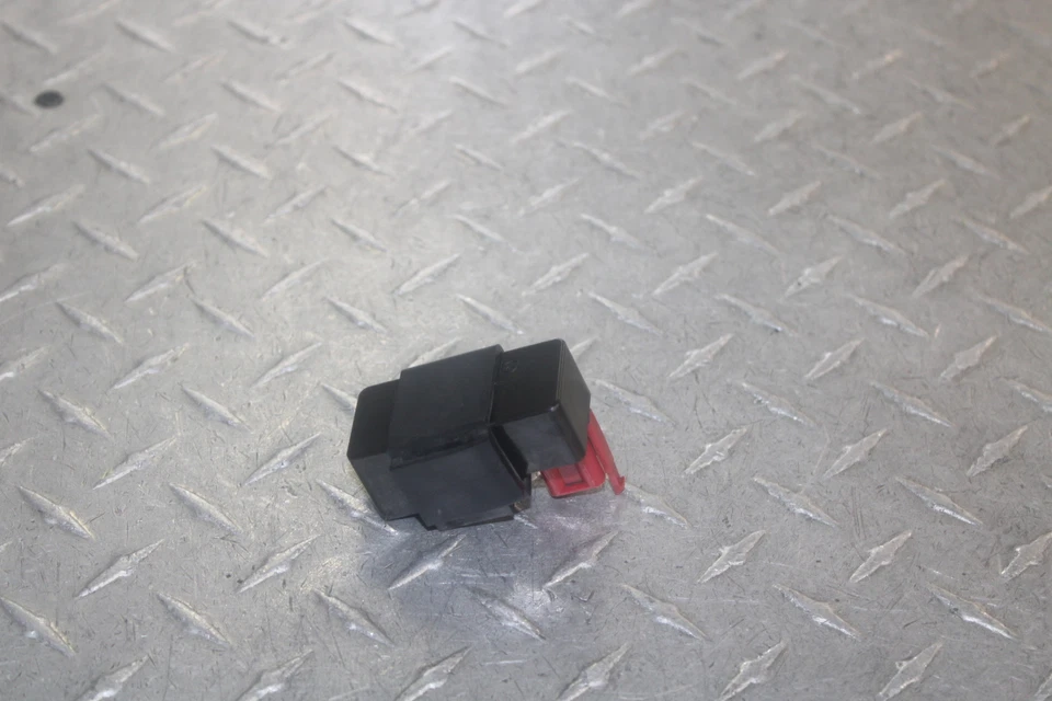 Honda Shadow 700 VT700C 1987 interruptor sensor relé 37640-MB1-701 Foto 2 de 4