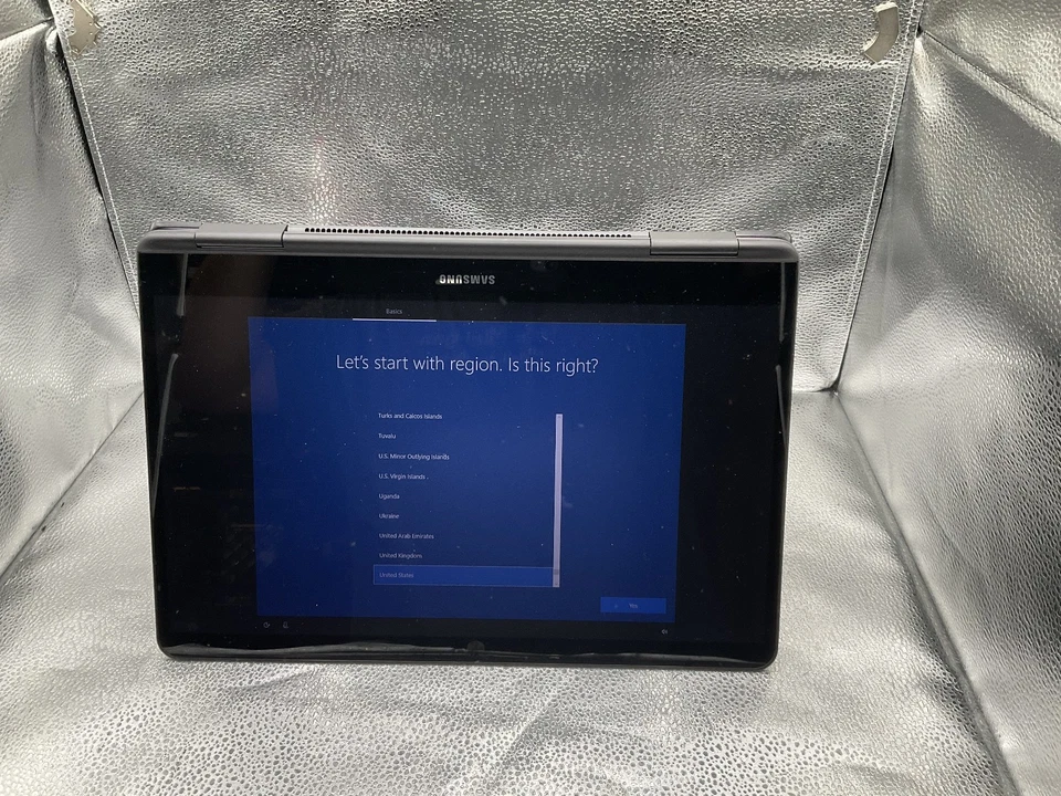 SAMSUNG Notebook 7 Spin 15.6" FHD Touch AMD RYZEN 5 2500U 128GB SSD 8GB RAM - Image 4 of 4