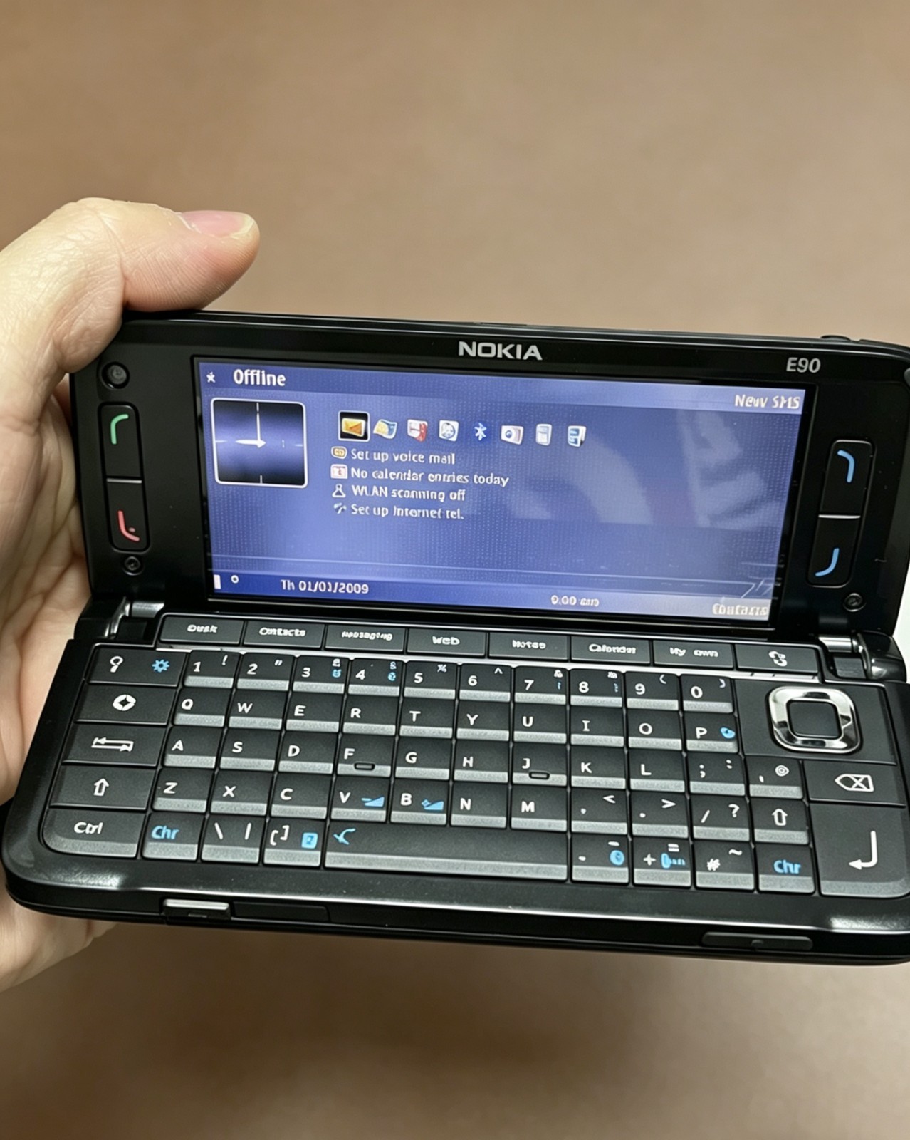 Nokia E90 3G Bluetooth WIFI GPS 4.0" 3MP Unlocked Mobile CellPhone