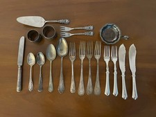 Antikes Besteck Konvolut Vintage Silber / Versilbert Messer Gabeln L&ouml;ffel Deko