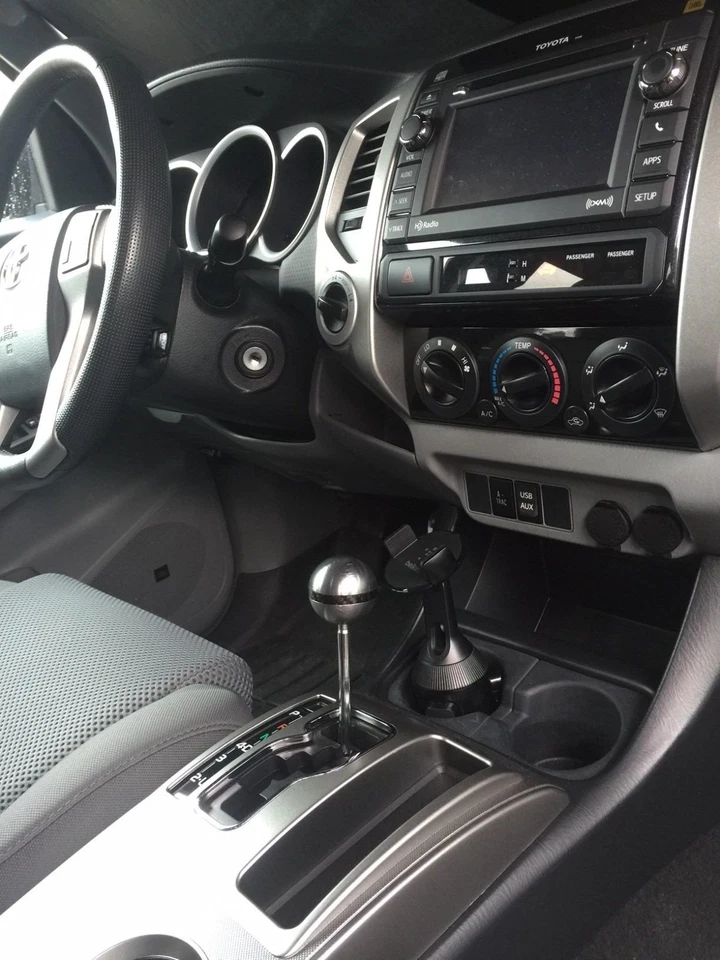 VMS RACING ROUND AUTOMATIC BILLET ALUMINUM CARBON FIBER SHIFT KNOB 8X1.25MM BLK - Image 3 of 4