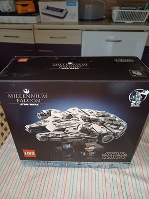 LEGO Star Wars 75375 Millennium Falcon NEU & OVP