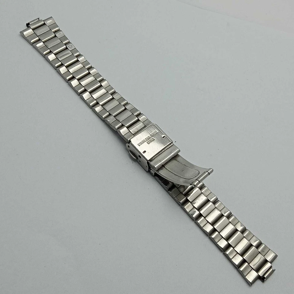 Reloj pulsera hombre Q&Q acero inoxidable 9 mm Foto 3 de 4