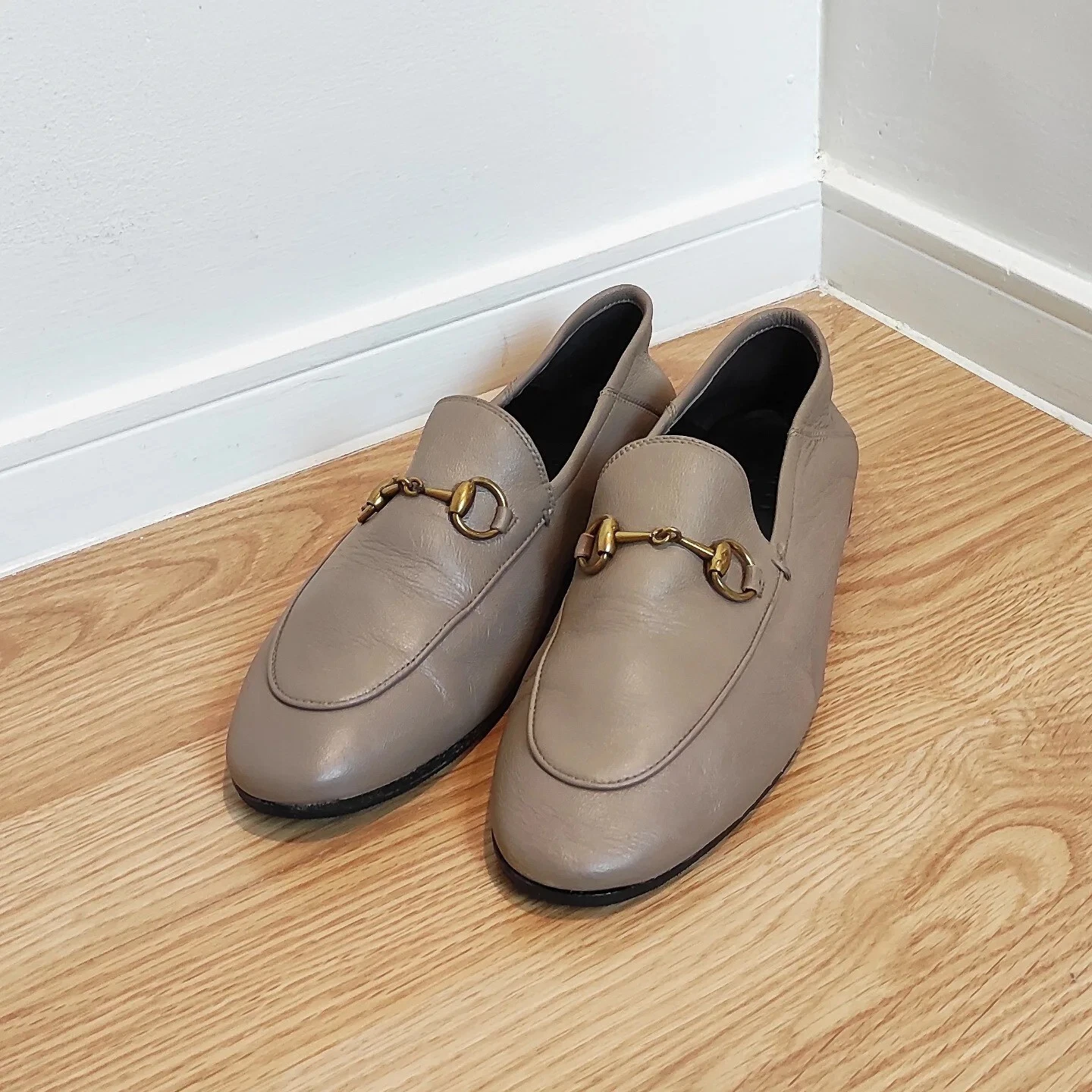 Mocassins Gucci Brixton Horsebit chaussures plates en cuir marron pour femme pointure : 35EU 5US
