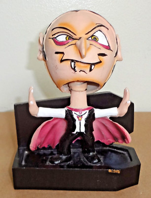 VINTAGE COUNT DRACULA IN COFFIN BOBBLEHEAD 6'' VAMPIRE HALLOWEEN DECOR FIGURINE