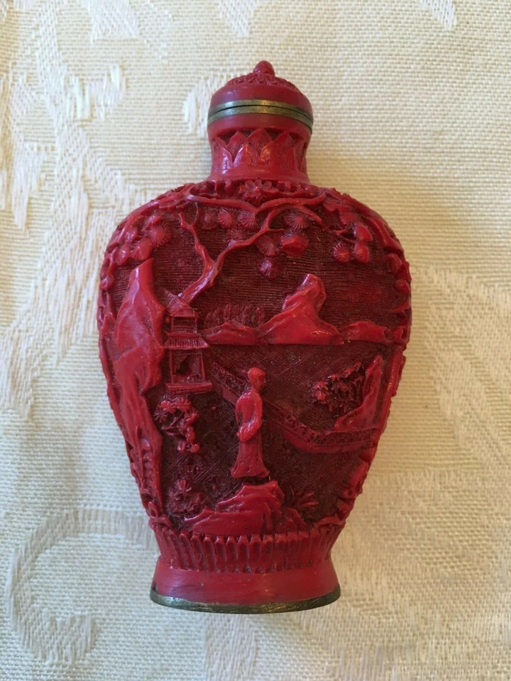 中国古董鼻烟瓶 - 美丽设计 — 第 2/4 张图片