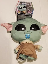 Just Play Star Wars Doorables Plush Baby Yoda Grogu with Frog