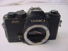 YASHICA FR SLR FILM CAMERA BODY - FOR PARTS OR REPAIR