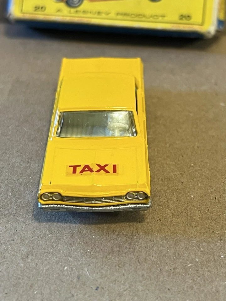 Vintage Matchbox Series Lesney 20 Chevrolet Impala Taxi-Cab White Interior W/Box - Image 4 of 4