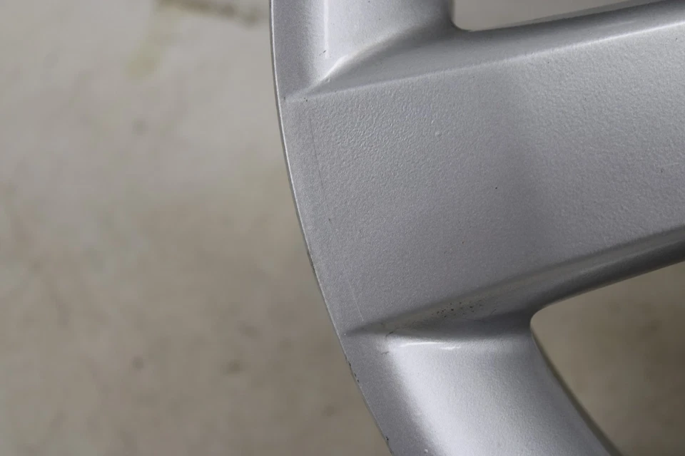 2006-2008 Pontiac Solstice 18" x 8" Wheel Rim 9595602 OEM LM116 - Image 4 of 4