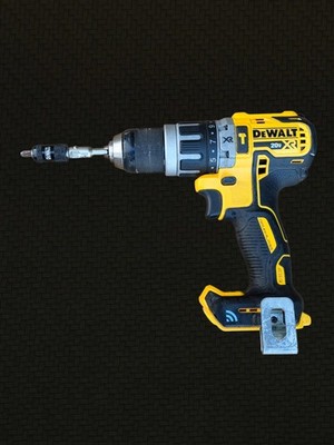 DEWALT 20V MAX XR Brushless Cordless Hammer Drill/Driver 1/2'' DCD797 Tool Only