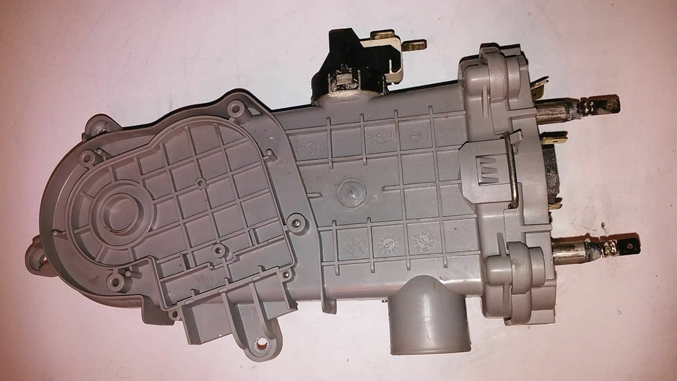 Heizung Durchlauferhitzer EBD GS 9820-1 INOX Spülmaschine NR 33380015.00 - Bild 2 von 4