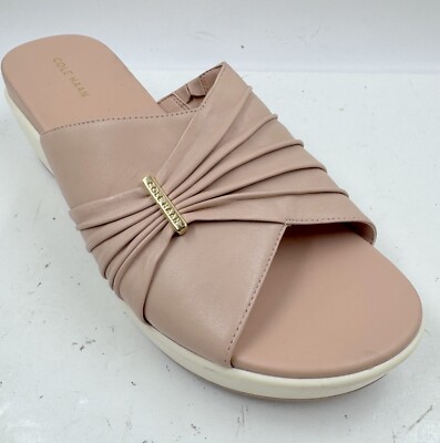 Cole Haan Grand display picture 2