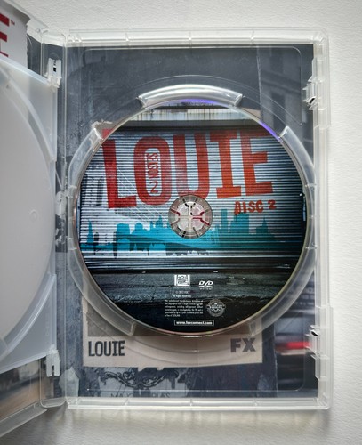 LOUIE: The Complete Second Season 2 (2011) 13 Episodes 2-Disc DVD - VG+/VG - Picture 4 of 4