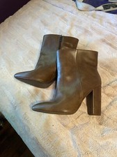 brown ankle high heel boots size 10