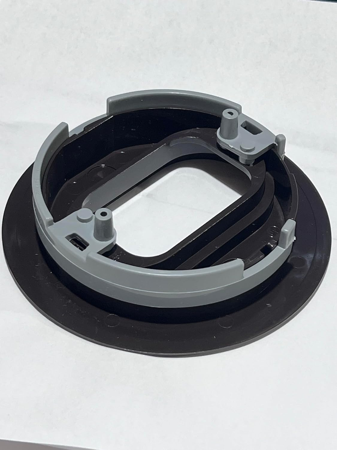 E97DSB round Duplex Receptacle Cover, Diameter 5", NonMetallic eBay