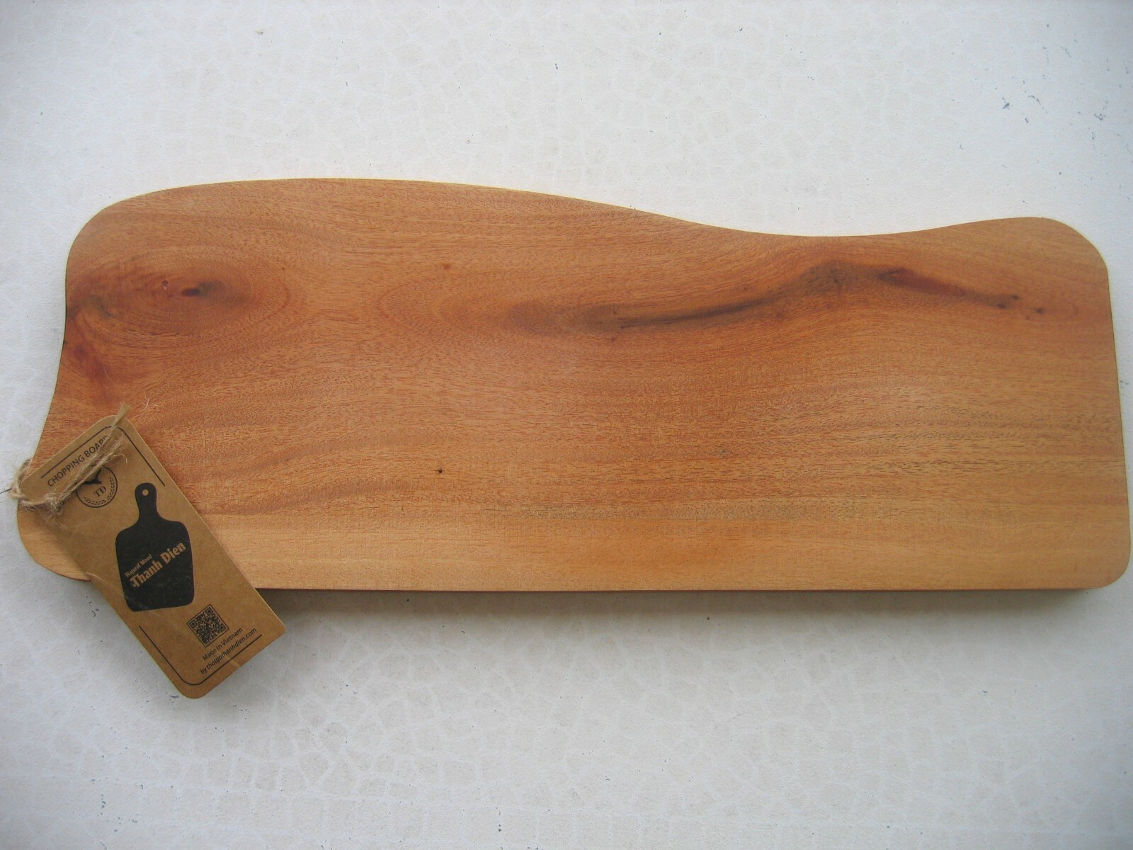 Planche à découper Thanh Dien en bambou naturel de 40x30 cm pour cuisine