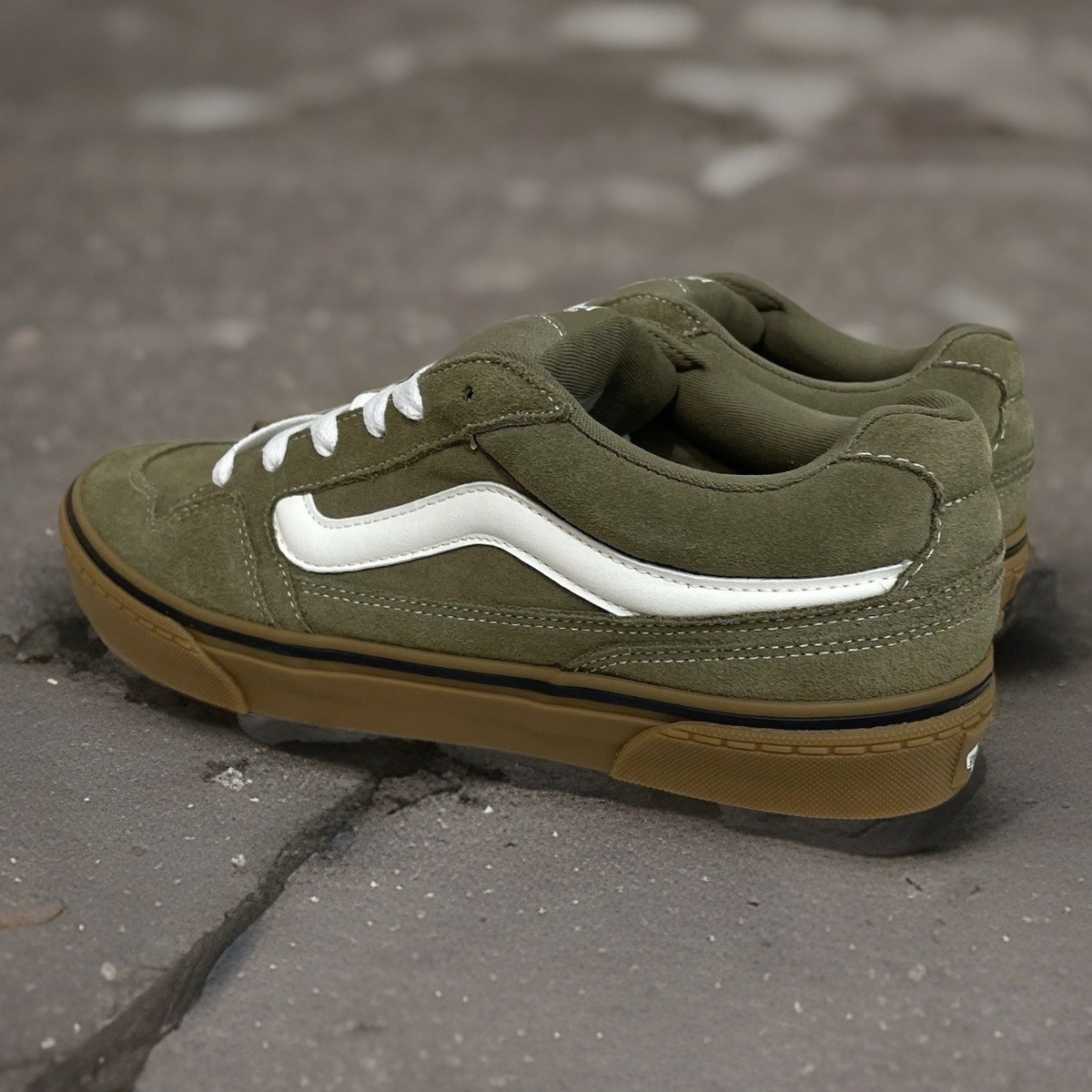 Vans Caldrone Mens Suede Mesh Olive Green Size 8 Gum Bottom  display picture 1