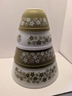 VTG Pyrex Spring Blossom/Crazy Daisy Nesting (4) Mixing Bowl Set 401-404 Green