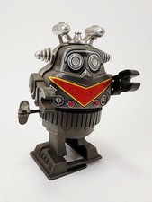 Vintage Yonezawa Yone Walking Explorer Wind Up Robot Tin/Plastic Japan Works