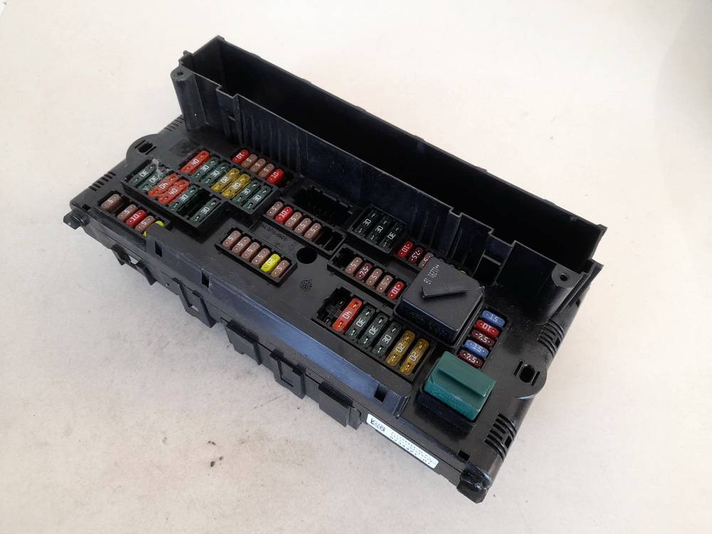 923442101 9234421-01 Fuse box for BMW 5-Series UK1731697-46