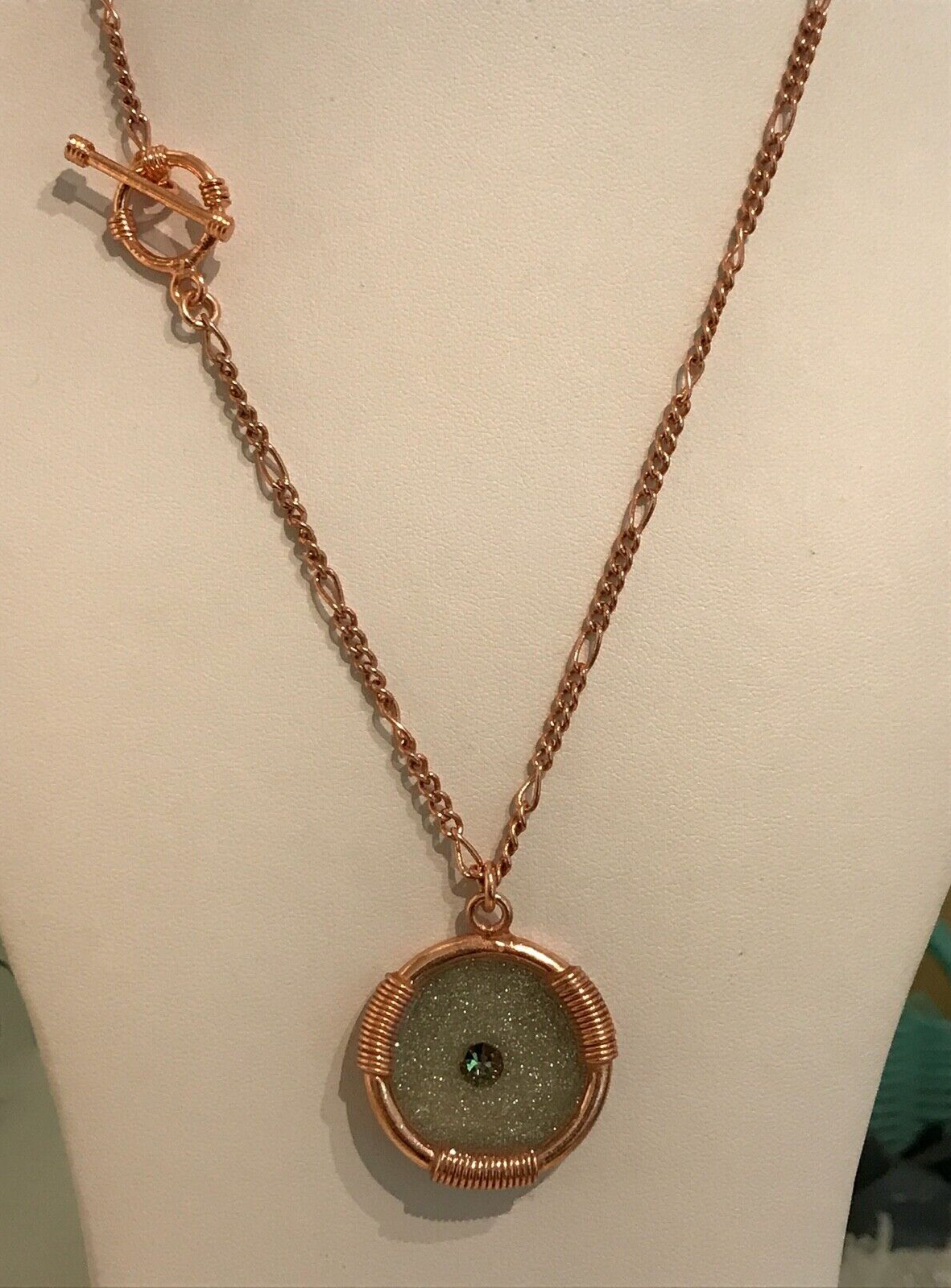 Picture 1 of 3