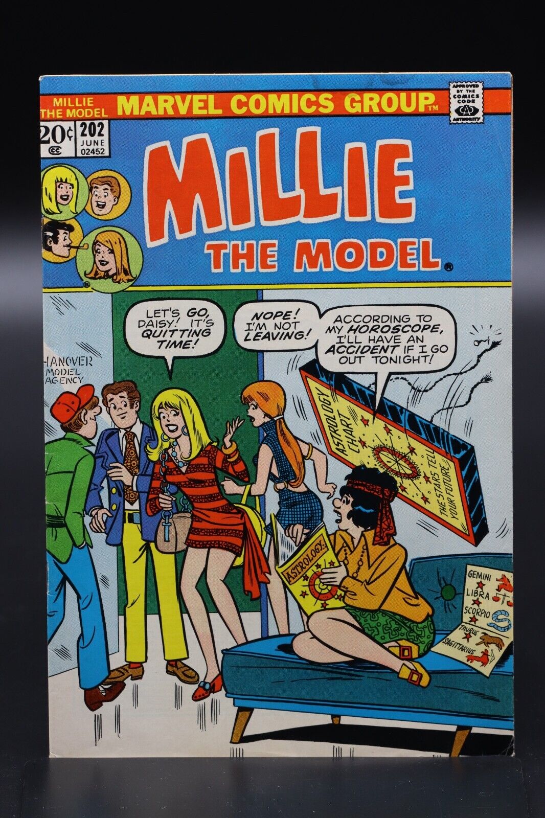 Millie the Model (1945) #202 1st Print Marvel Teen Good Girl Costume Party FN/VF