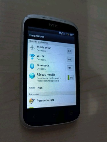 HTC desire C Blanc Android 4.0.3 Smartphone Désimlocké Bon État + Cable USB - Photo 3 sur 10