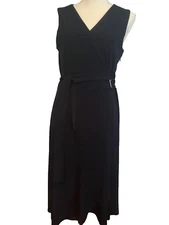 Ivanka Trump Size Medium Woman's Navy Blue Sleeveless Stretch Cocktail Dress