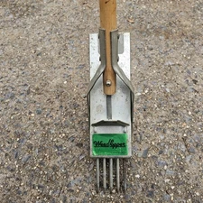 Vintage Original Weed Popper Garden Lawn Tool
