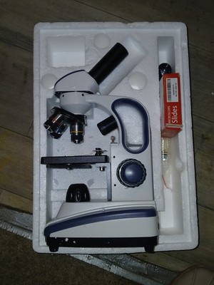 AmScope 40X-1000X Portable Student Compound Microscope All-Metal + Lens M150C