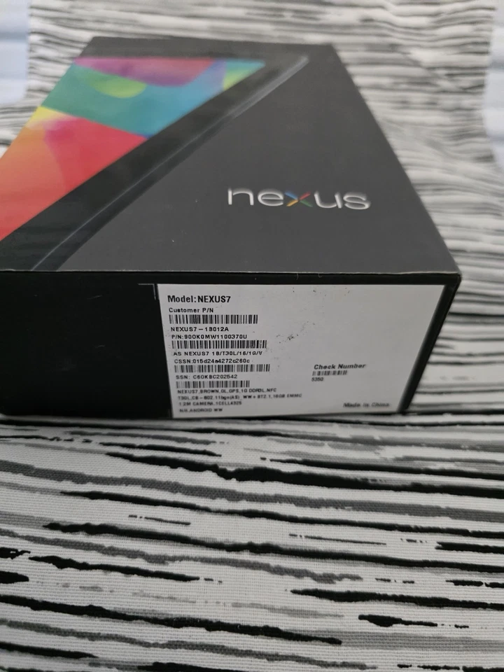 Asus Google Nexus 7 Tablet Android 16GB - NEW - Image 2 of 4