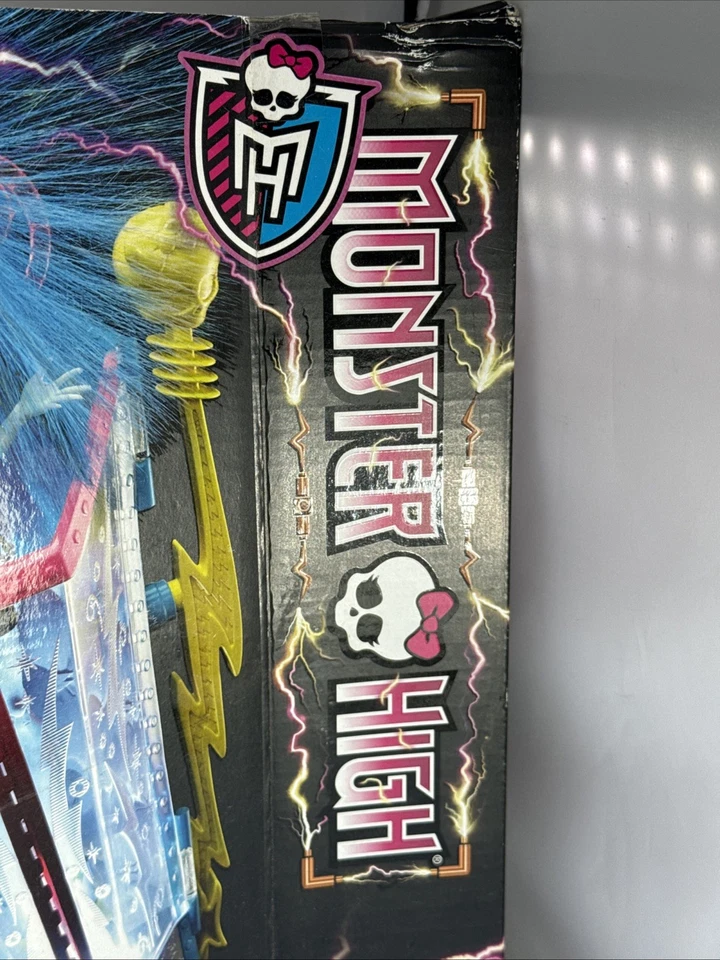 Cámara de recarga Monster High Freaky Fusion Frankie Stein Super Ghoul Foto 3 de 4