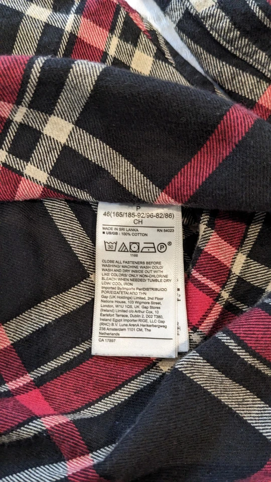 Banana Republic Flannel | Small | Untucked Standard Fit | 100% Organic Cotton - Image 4 of 4