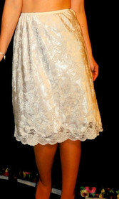 Deena Vintage Shiny Ivory Satin Half Slip Floral Leaf Swirl Design M