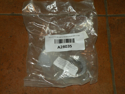 (1) ESCA Metal Center Collar 03-HYU-084 Flange is ~ 2-1/2''x3'' Tube ID is ~1-1/2''