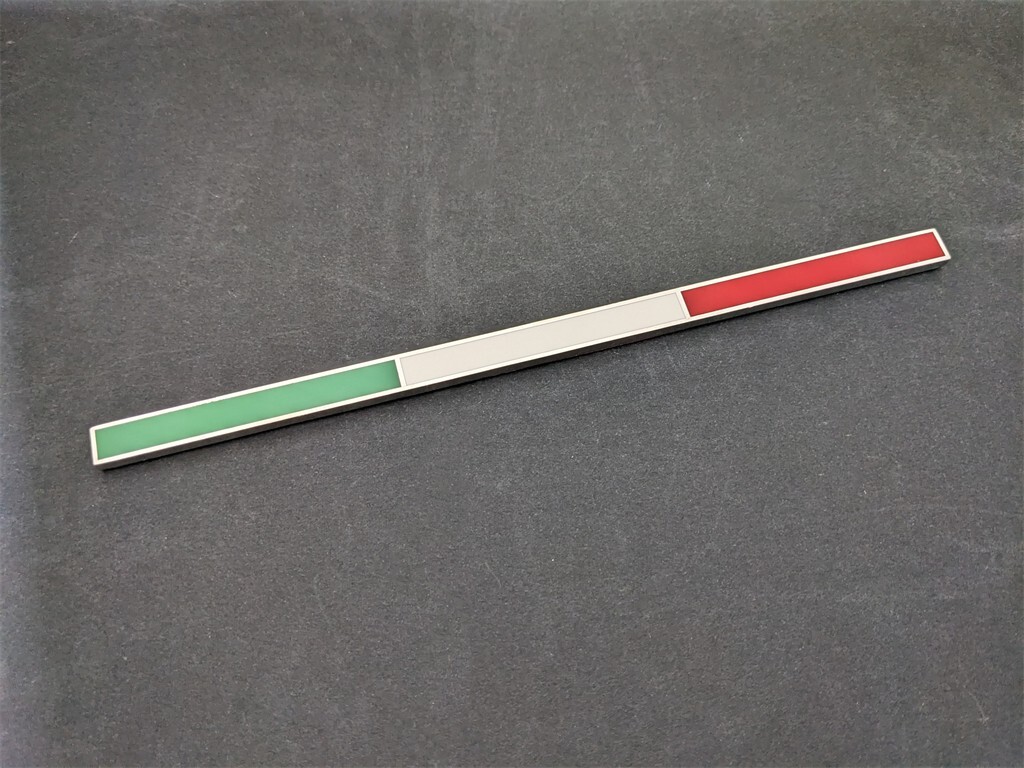 Ferrari Italian Flag Badge Emblem California 458 488 812 F12 SF90 Badge 84706300