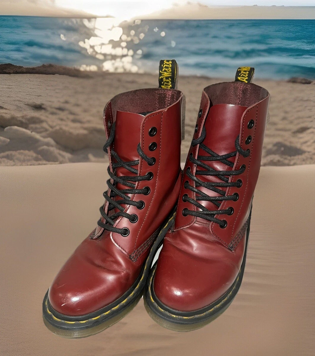 ドクターマーチン　CLEMENCY RED STEWART25.5cm ドクターマーチン CLEMENCY RED STEWART25.5cm ドクターマーチン