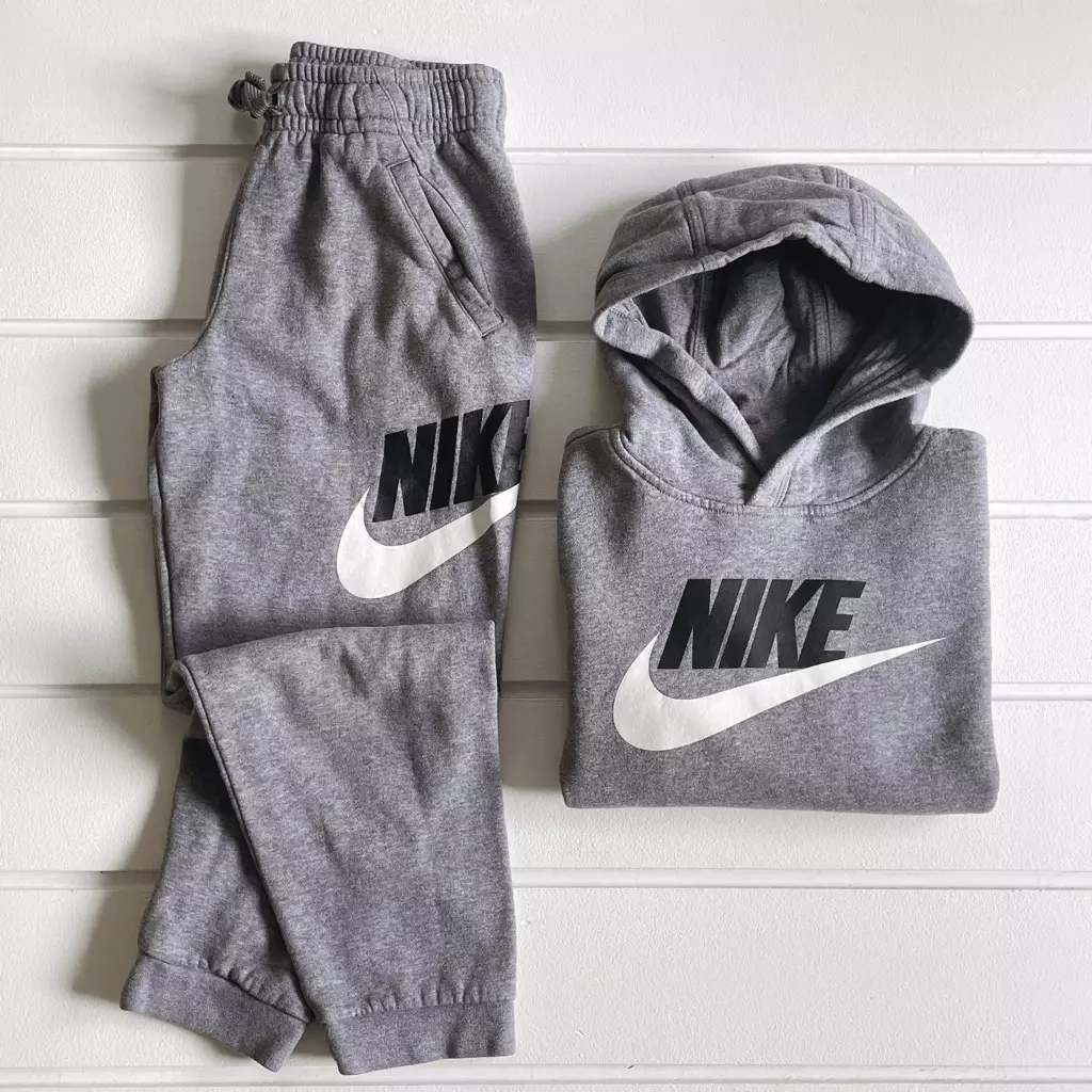 Nike Sportswear Big Kids Girls Fleece Joggers Pants Medium Grey